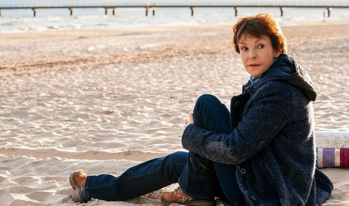 Durchatmen und Nachdenken am Meer: Karin Lossow (Katrin Sass)