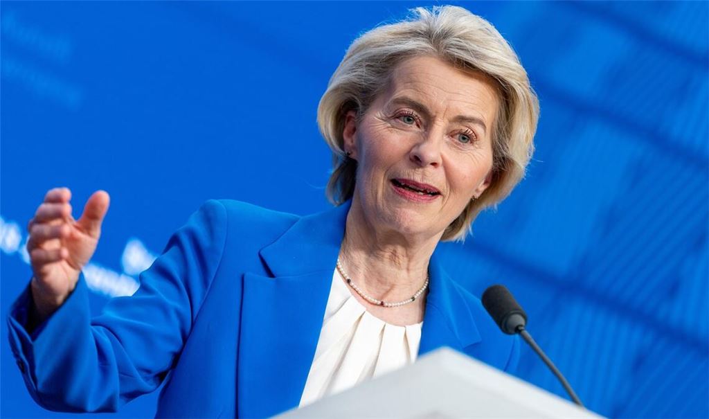 EU-Kommissionschefin Ursula von der Leyen zeichnet das Bild einer neuen, durchsetzungsstarken EU-Außenpolitik. Das meiste davon ist im Moment allerdings Wunschdenken.