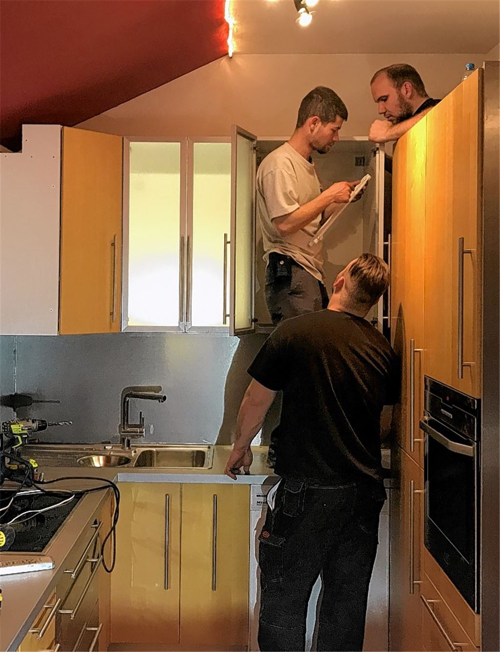 Der Jugendraum bittet zu Tisch