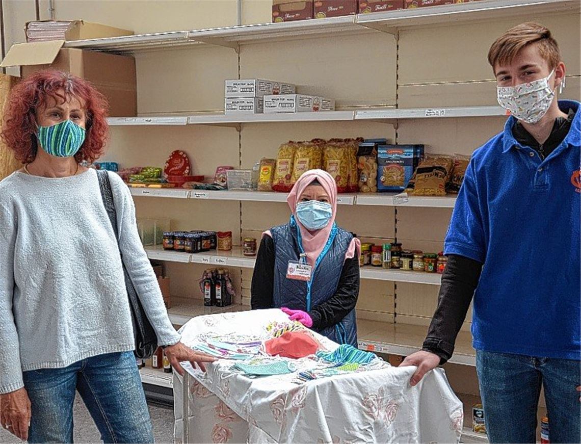 Masken für den Tafelladen genäht