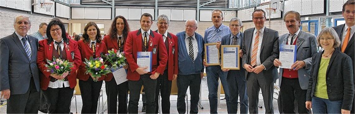 Ehrenvorsitz als Dank