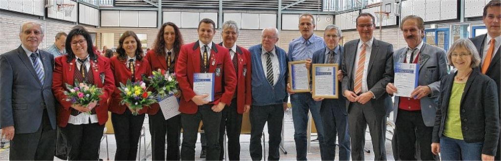 Ehrenvorsitz als Dank