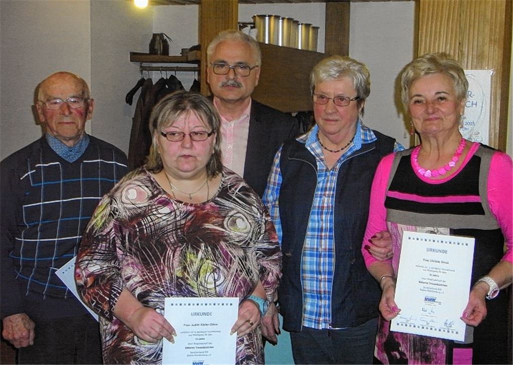 Ehrungen beim VdK-Ortsverband (v. li): Alfred Krauss, Judith Kiefer-Gilsic, Martin Schöneck, Ingrid Benda und Christa Strud.