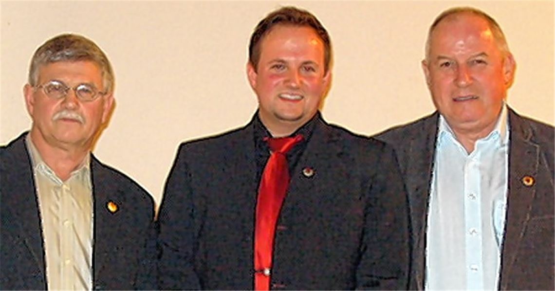 Ehrungen für Hartmut Fegert, Mike Feldmeier und Robert Kasper (v.li.) Foto: privat