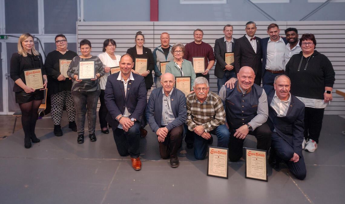 Ehrungen stehen bei der Jahresfeier der Sprotfruende im Fokus.