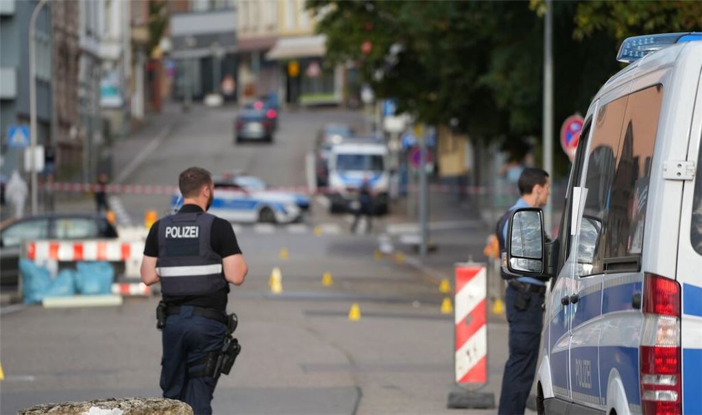 Ein 34-jähriger Polizist war vor einer Woche bei einem Einsatz gestorben. (Archivbild)