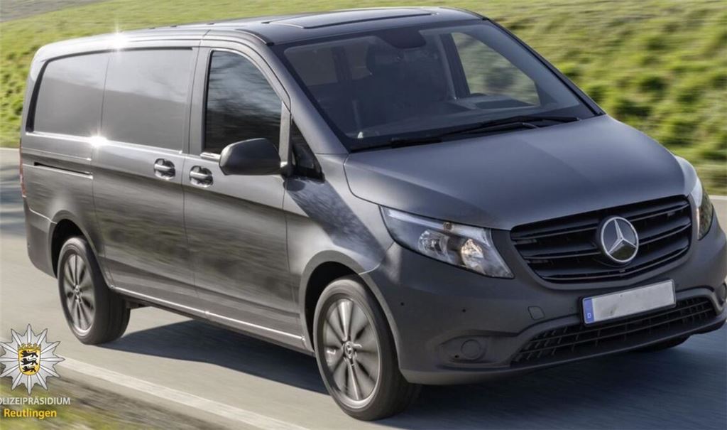 Ein 54-Jähriger aus Lichtenstein-Unterhausen wird vermisst. Was hat ein dunkelgrauer Mercedes-Benz Vito mit seinem Verschwinden zu tun?