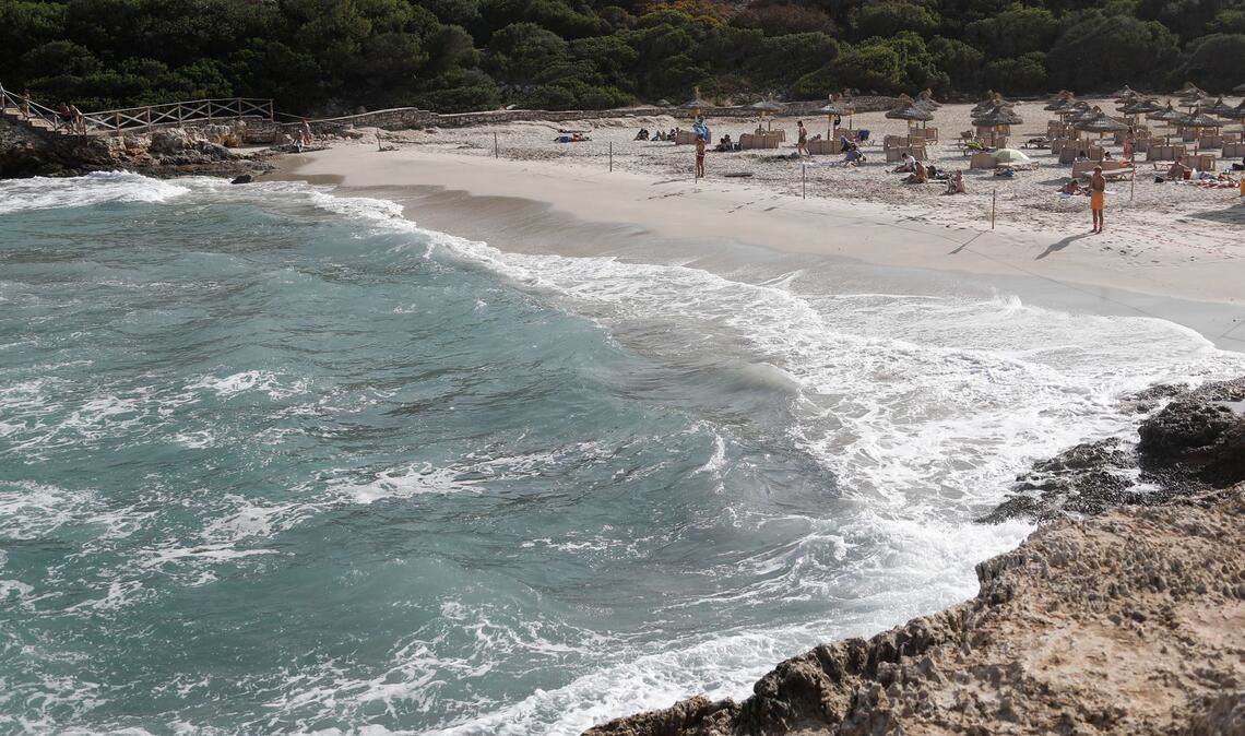 Ein 73-jähriger Deutscher ist beim Baden im Meer vor Mallorca gestorben (Archivbild).