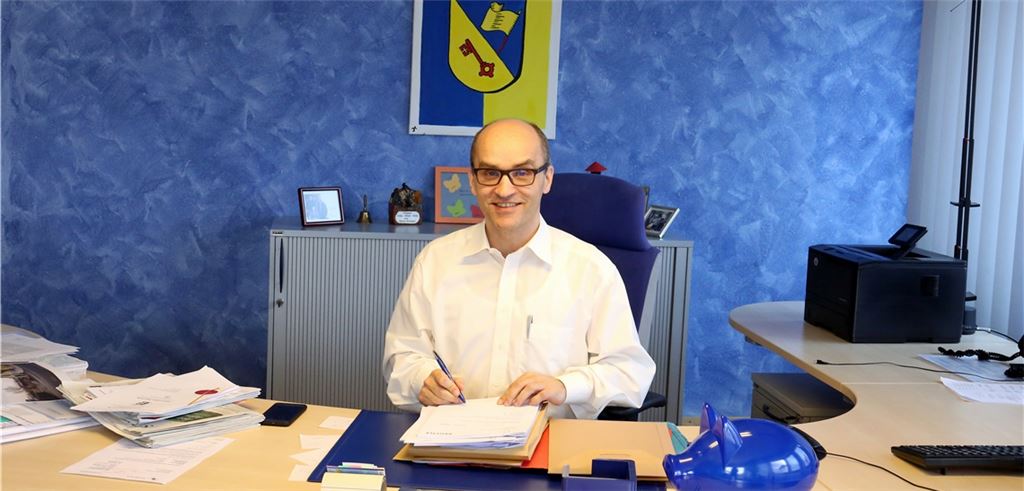 Ein Bild aus (bald) vergangenen Zeiten: Harald Eiberger ist nur noch bis zum 14. September Bürgermeister in Illingen. Er hat aber schon Pläne für die Zukunft. Archivfoto: Goertz
