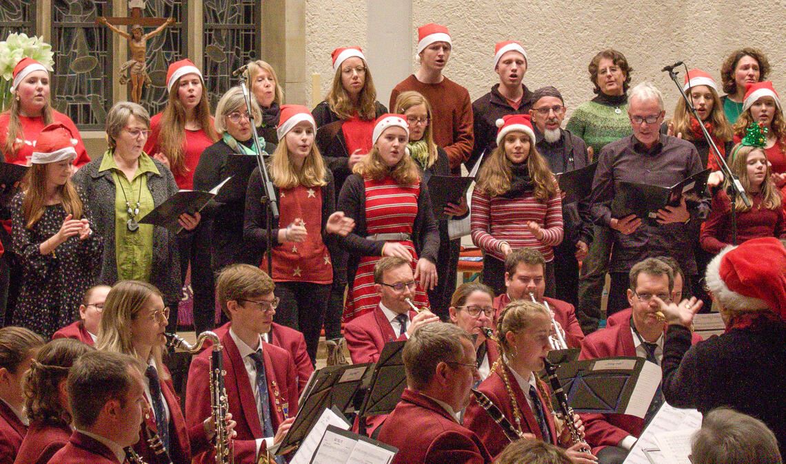 Ein Bild aus dem Vorjahr: Bei „Sing mit!“ wird die Pauluskirche in Mühlacker mit adventlichen Klängen erfüllt. Foto: Archiv