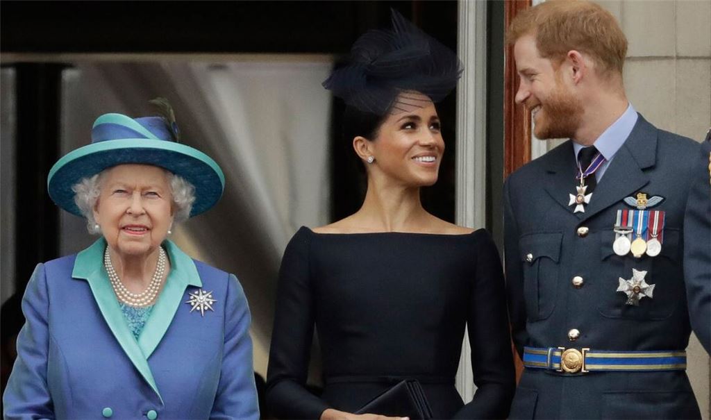 Ein Bild aus vergangenen Zeiten: Elizabeth II., Meghan und Prinz Harry