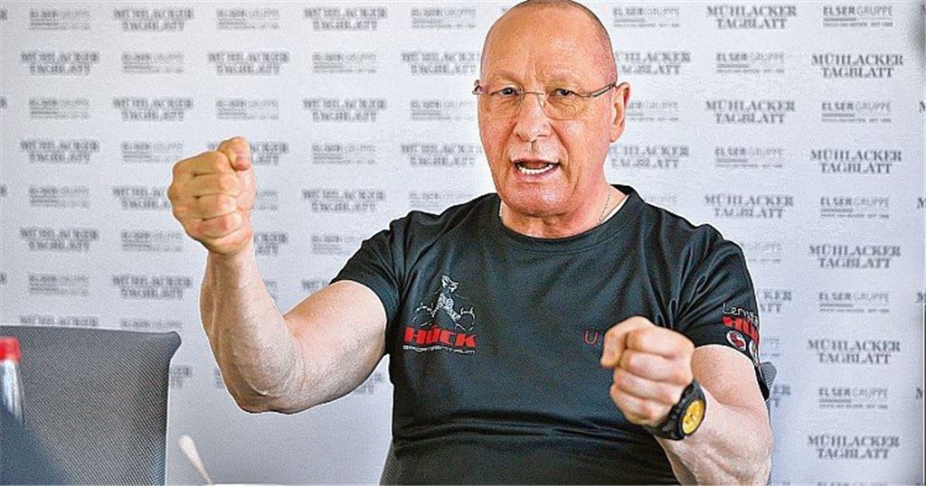 Uwe Hück: Rätsel um neue Schachzüge