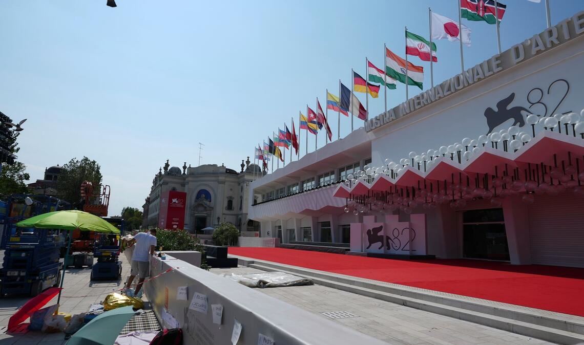 Ein Blick auf das Hauptkino der Filmfestspiele von Venedig auf dem Lido.