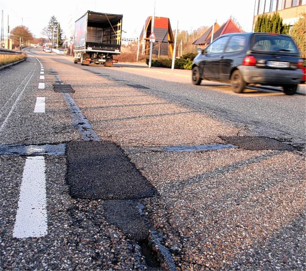 Ein Flickenteppich: der alte Abschnitt der Ziegeleistraße in Mühlacker.