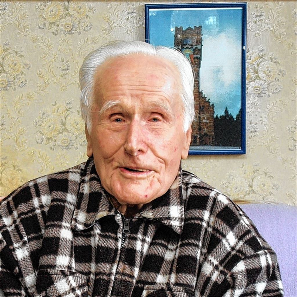 Ein Foto als Erinnerung an die alte Heimat: Ernst Wiche.