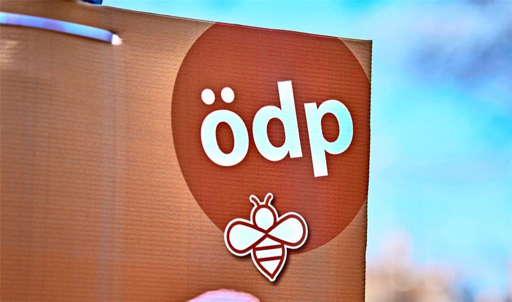 Ein ÖDP-Wahlplakat in Stuttgart.