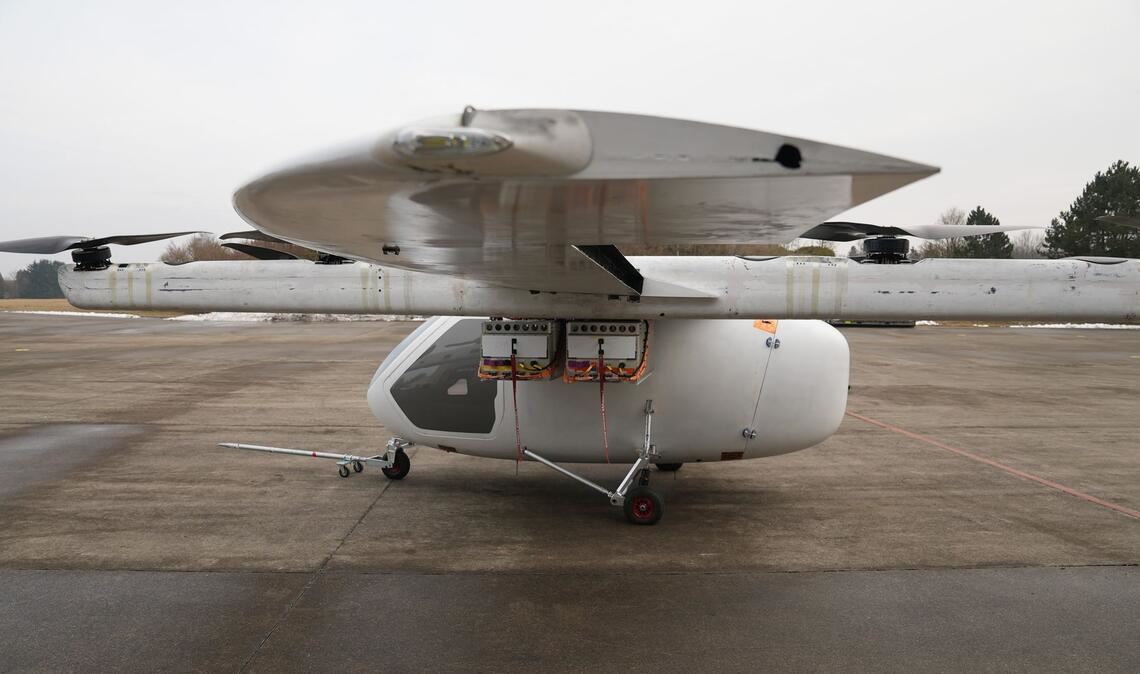 Ein Prototyp des fliegenden Krankenwagens, den das oberbayerische Start-Up ERC System in Kooperation mit der Luftrettung DRF entwickelt.