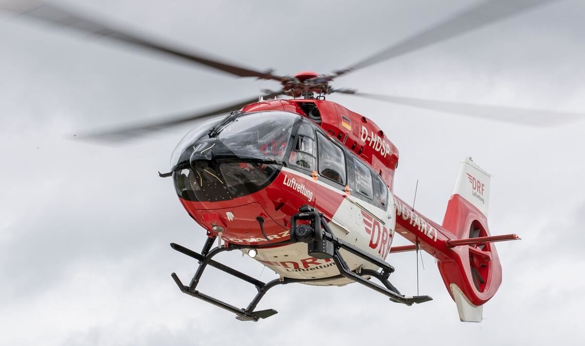 Ein Rettungshubschrauber war im Einsatz. (Symbolbild)