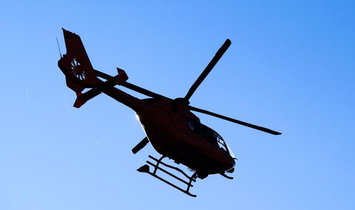 Ein Rettungshubschrauber war im Einsatz. (Symbolbild)