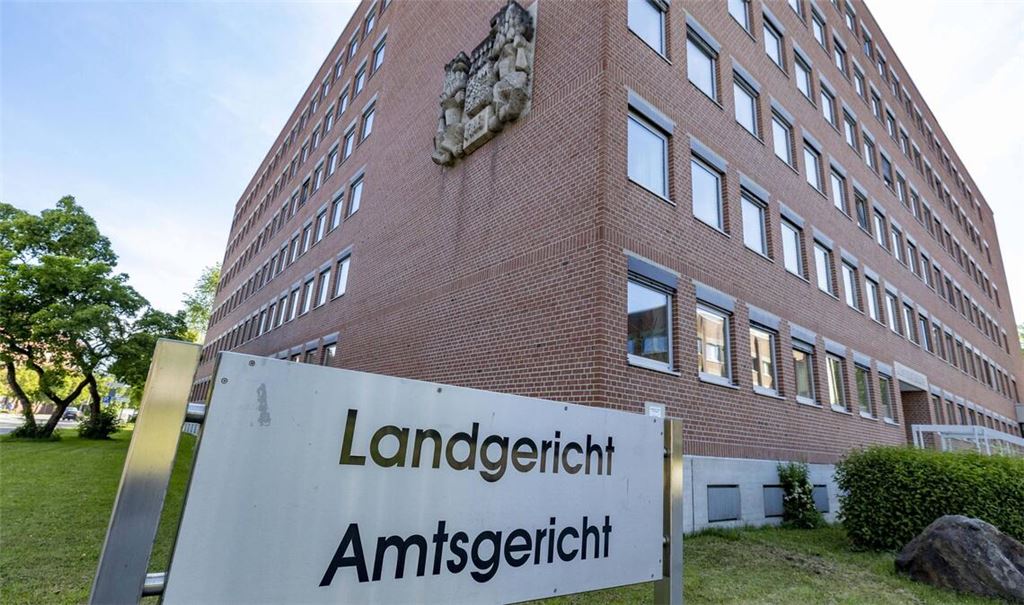 Ein Streit um Rechnungen zwischen einem Mann und seiner Mutter soll derart eskaliert sein, dass der Mann seine Großmutter anzündete (Symbolfoto).