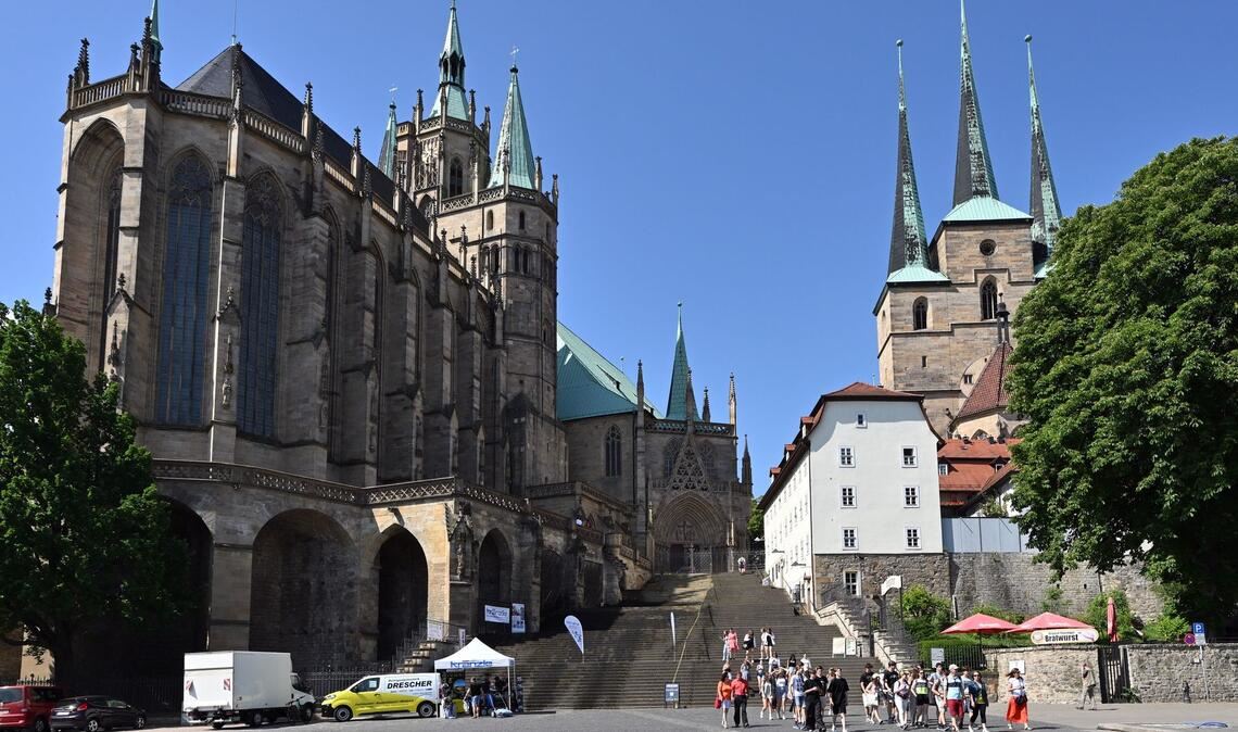 Ein Wahrzeichen von Erfurt ist der Dom. (Archivbild)
