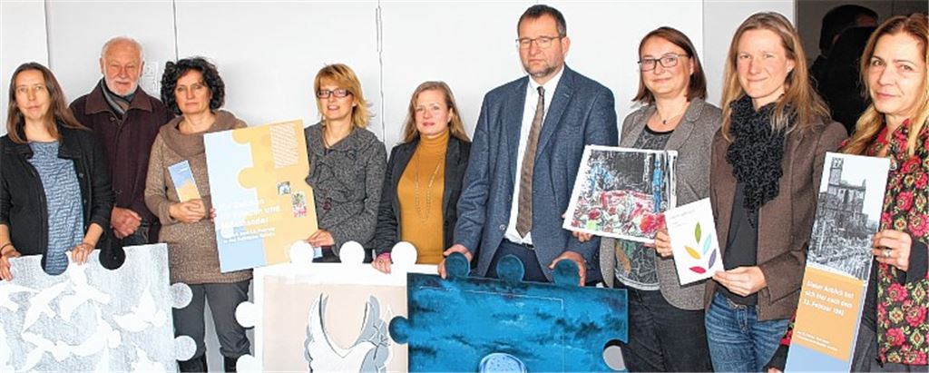 Gedenken und Zeichen gegen Rechts