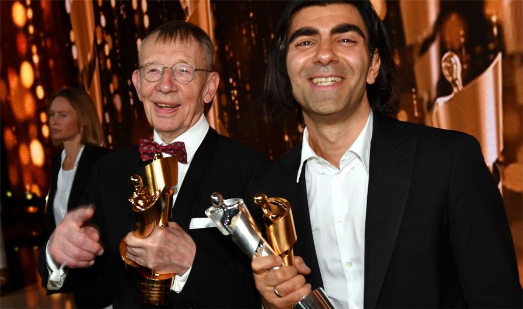 Ein erfolgreiches Duo: Hark Bohm und Fatih Akin haben mehrere Filmprojekte erfolgreich umgesetzt. Zuletzt die Verfilmung des Bohm-Buches "Amrum". (Archivbild)