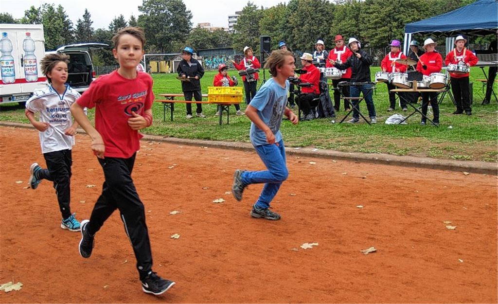 6892 Runden für den guten Zweck