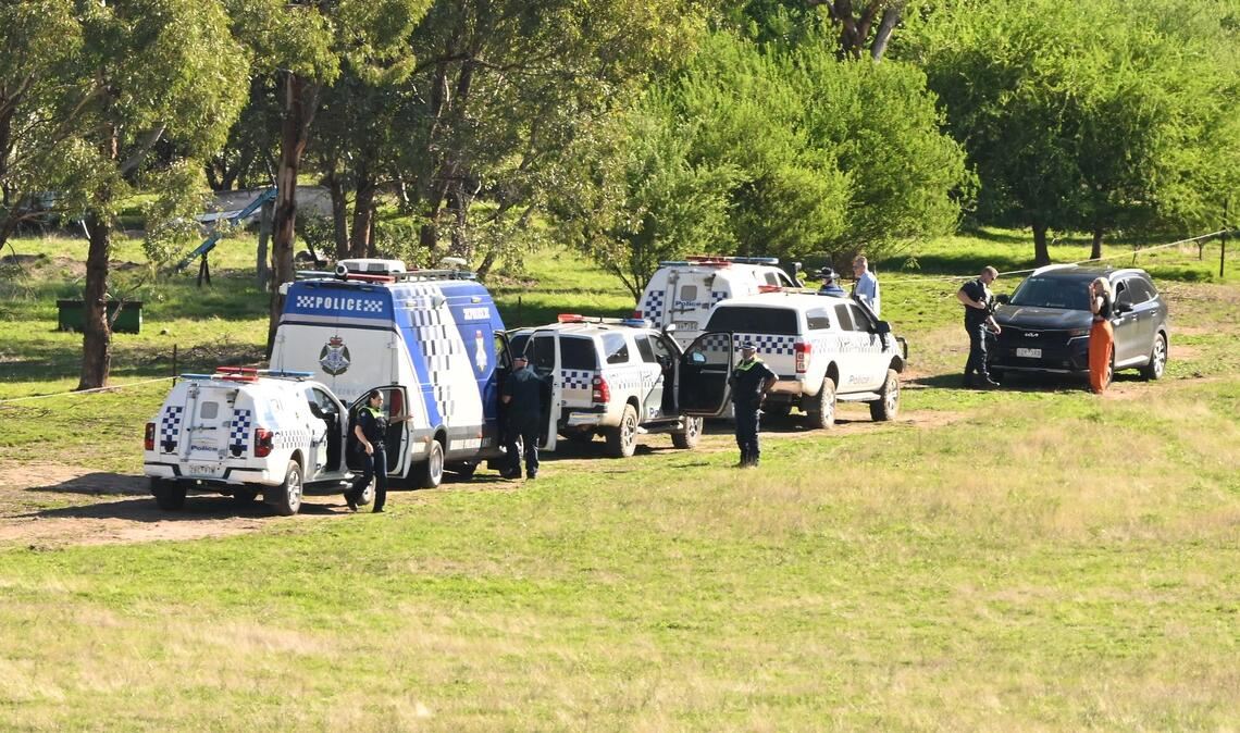 Ein mutmaßlicher Polizistenmörder ist in Australien geschnappt worden.