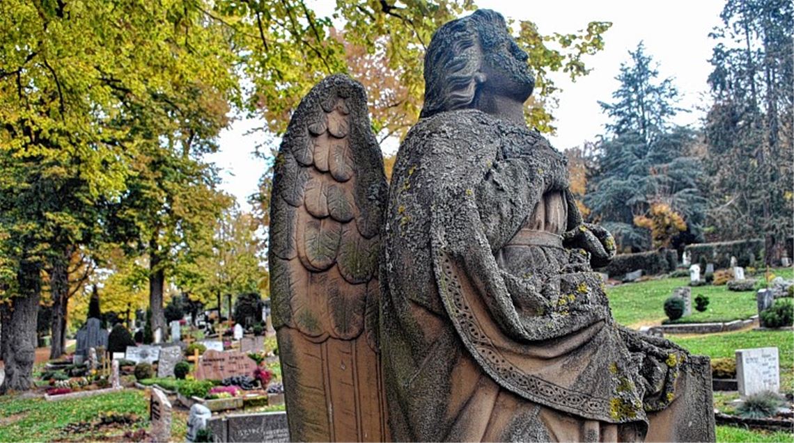 Zeit des Gedenkens Zeit des Gedenkens