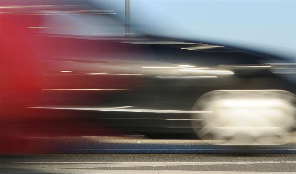 Ein überholendes Fahrzeug zu blockieren, gilt als Nötigung. Symbolfoto ©: gradt – stock.adobe.com