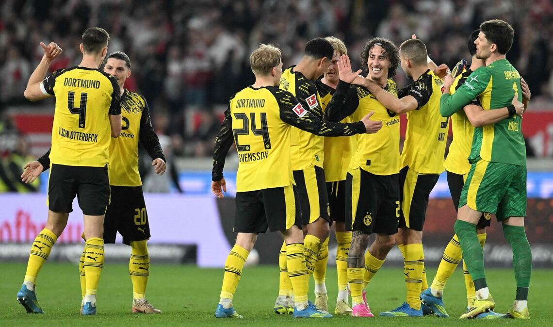 Ein weiteres Tor für den BVB fiel nur eine Minute später. Julian Brandt führte die Dortmunder mit dem 2:0 in der 96. Minute zum Sieg.