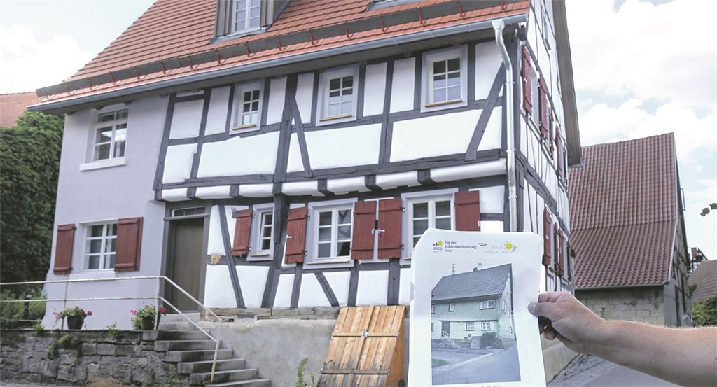 Eindrücklicher Vorher-Nachher-Vergleich: Im Sanierungsgebiet in Lienzingen sind in den vergangenen knapp 16 Jahren viele Schmuckstücke und Kleinode entstanden.Fotos: Deeg