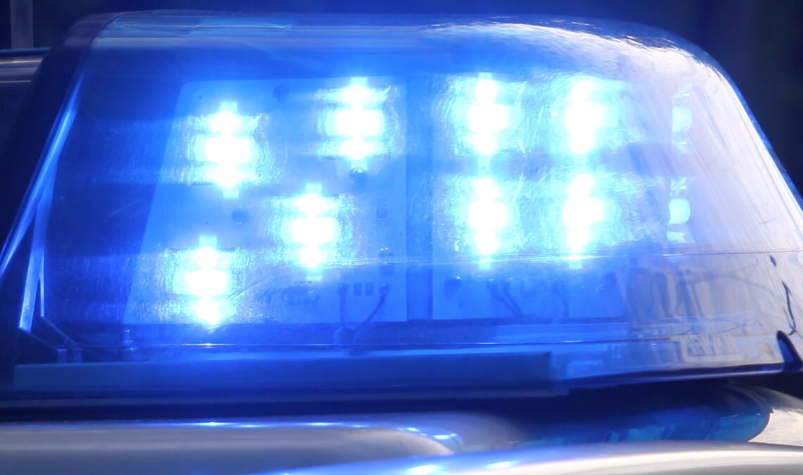Polizei warnt dringend vor falscher „Liebe“ Eine 77-Jährige verliert durch die perfide Masche einen mittleren fünfstelligen Betrag. Symbolfoto: Archiv/Disselhoff