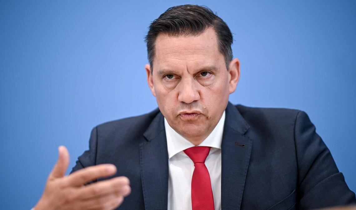 Eine Diätenerhöhung wäre nach Ansicht des SPD-Abgeordneten Johannes Fechner das falsche politische Signal. (Archivbild)
