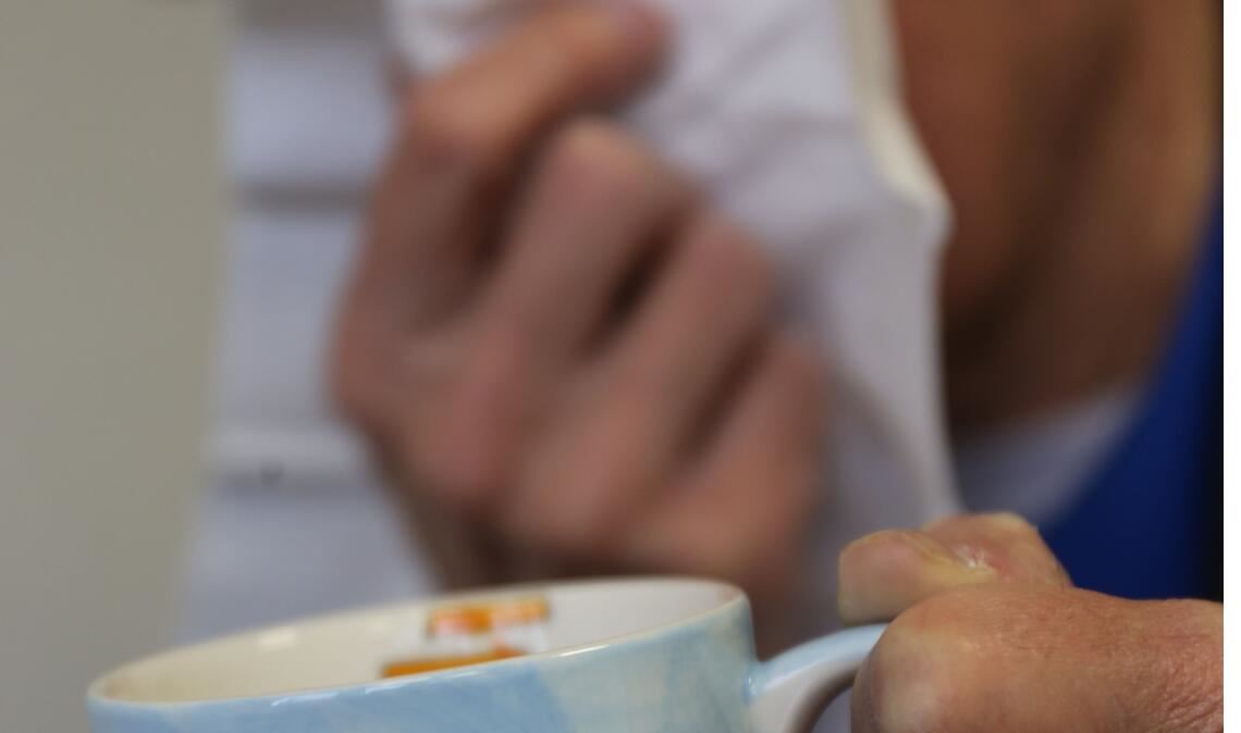 Eine Erkenntnis der DAK: Die jüngere Generation der Beschäftigten ist seit Corona im Umgang mit Erkältungskrankheiten vorsichtiger geworden und meldet sich im Zweifelsfall schneller krank. Symbolfoto: Archiv