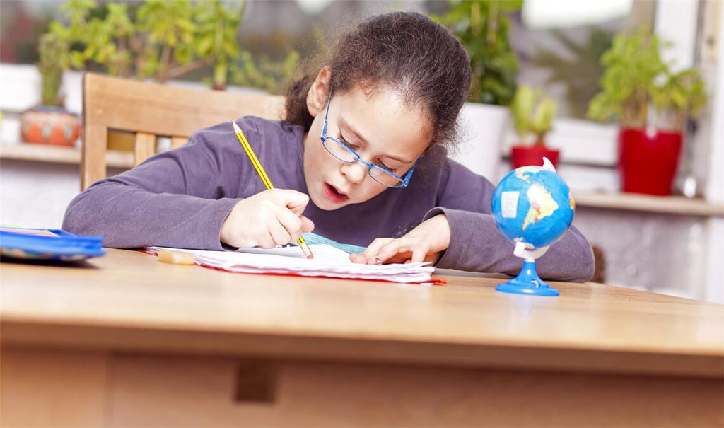 Eine Initiative aus dem Kreistag will, dass an den Schulen mehr Inklusion umgesetzt wird.Foto: Fotolia/Guido Grochowski/Archiv