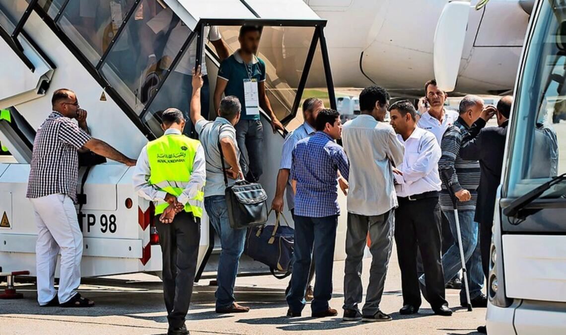 Eine Momentaufnahme von historischer Tragweite: Im Juli 2013 landeten die ersten libyschen Kriegsversehrten in Stuttgart. Danach nahmen Chaos und Unheil ihren Lauf.