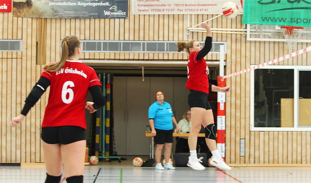 Eine Niederlage und einen Sieg bringen die Ötisheimerinnen vom Spieltag in Dennach mit nach Hause.