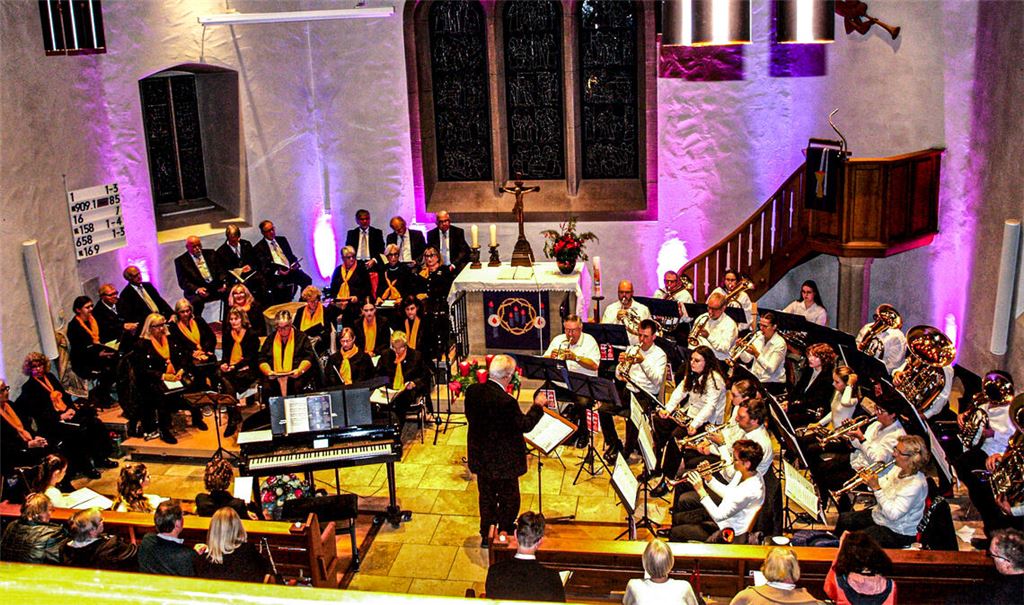 Eine Wiernsheimer Tradition: das Adventskonzert in der Mauritiuskirche. Foto: Filitz