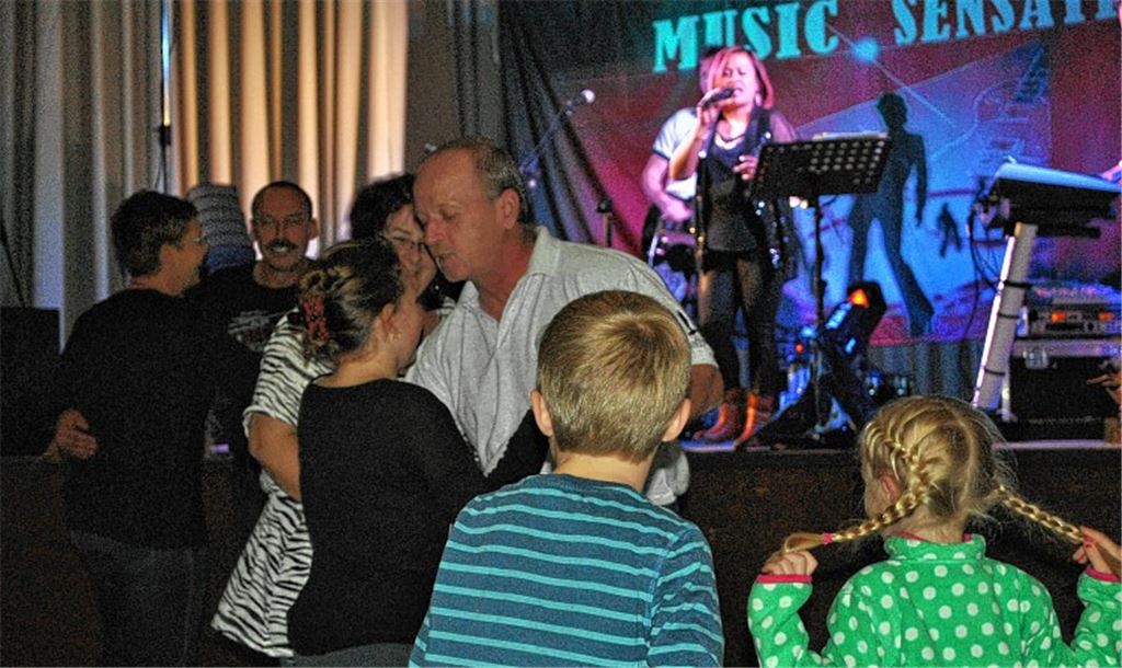 Eine alte Tradition: In Mühlhausen wurde zum Kirwe-Tanz geladen. Foto: Stahlfeld