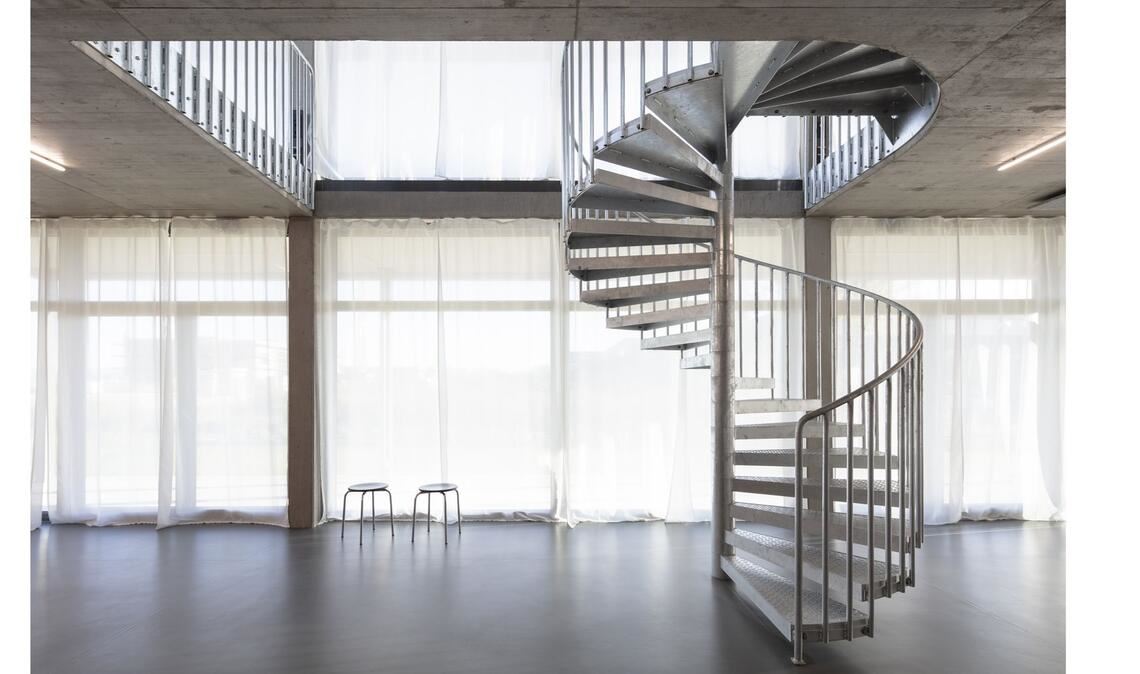 Eine der elf Anerkennungen ging an STUDIO SOZIA aus Karlsruhe – Lisa Häberle, Valerio Calavetta für „TINA“, ein flexibles Büro- und Wohngebäude in Breisach am Rhein.