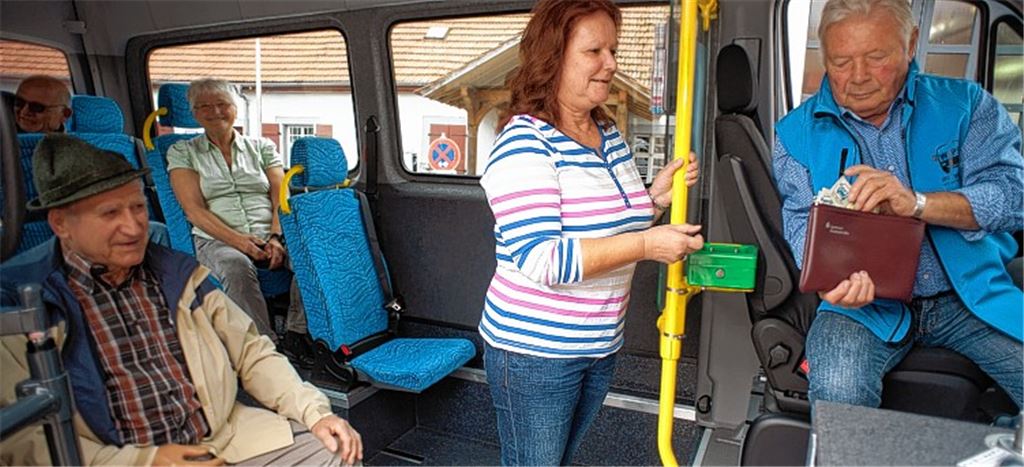 Großglattbach freut sich über Bürgerbus