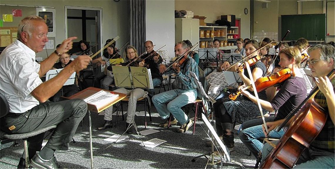 Eine erste Probe des Orchesters hat bereits stattgefunden. Vom Ergebnis können sich Musikfreunde Mitte März im Mühlehof überzeugen.