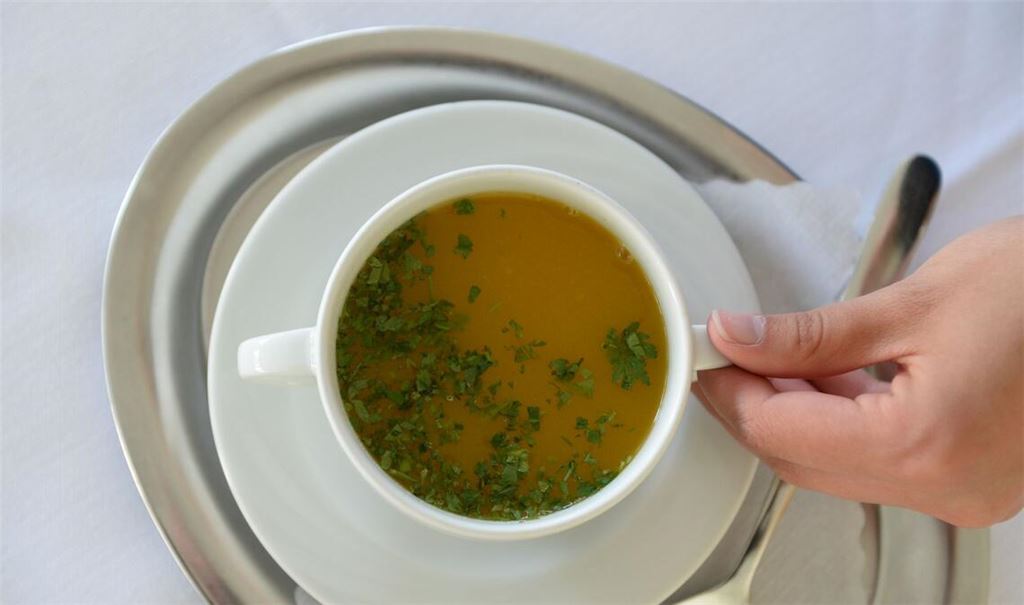 Eine große Mehrheit der Menschen unter 30 Jahren findet Fasten sinnvoll. (Archivbild)