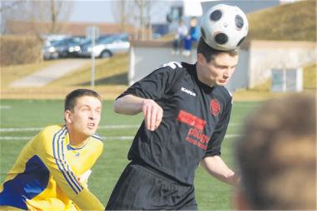 Eine härtere Nuss könnte dem TSV Wiernsheim kaum bevorstehen. Gleich im ersten Spiel stellt sich der erfolgreichste Sturm der letzten Saison an der Lindenstraße vor. Archivfoto: Fotomoment