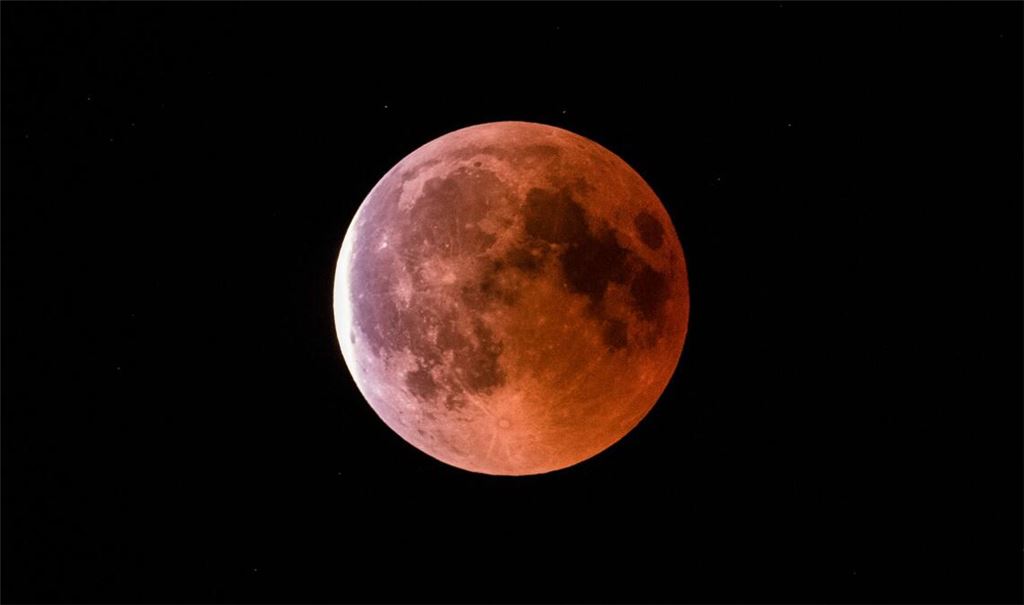 Eine totale Mondfinsternis ist bald zu sehen.