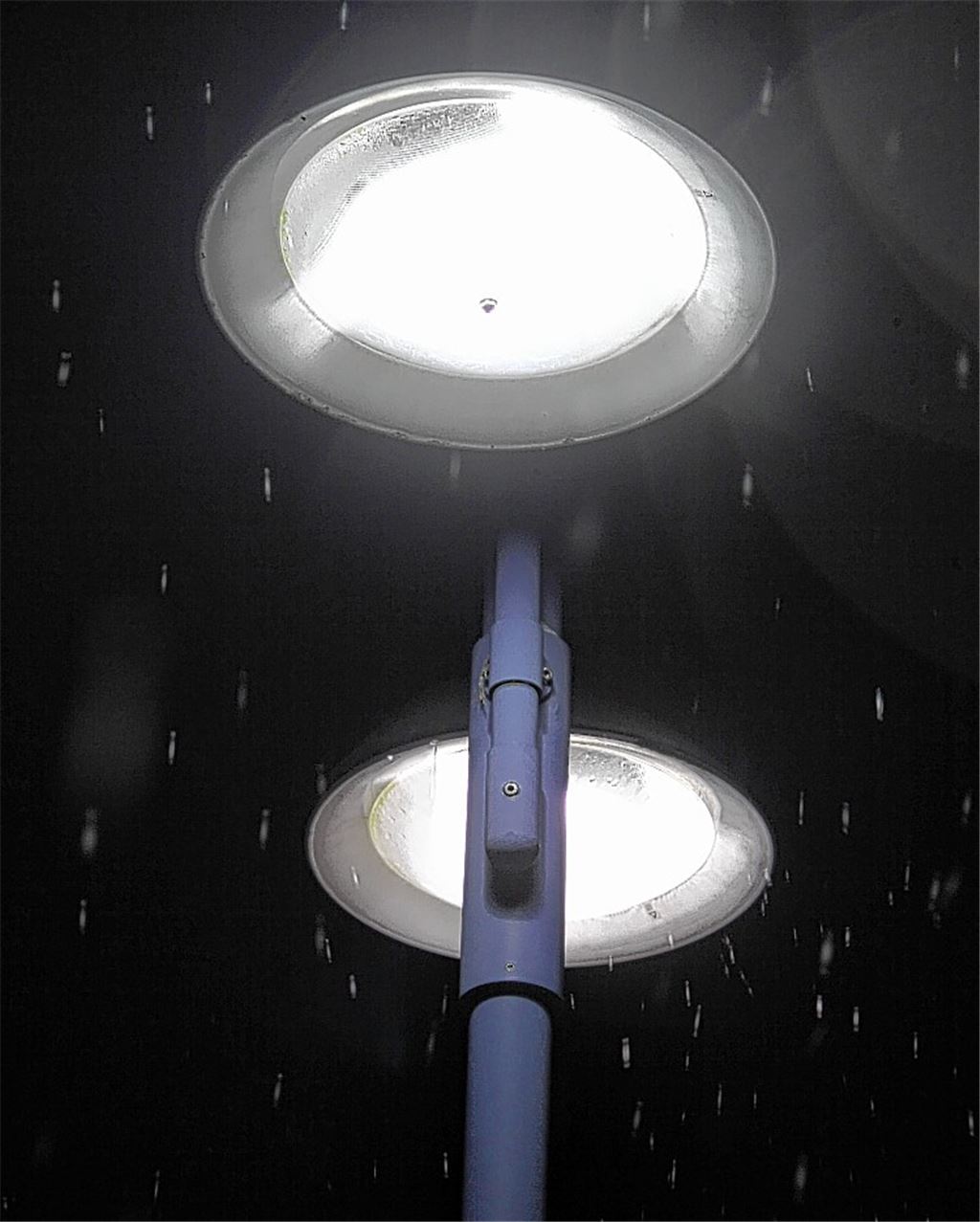 Eine von 632 Straßenlaternen, die neu bestückt werden.