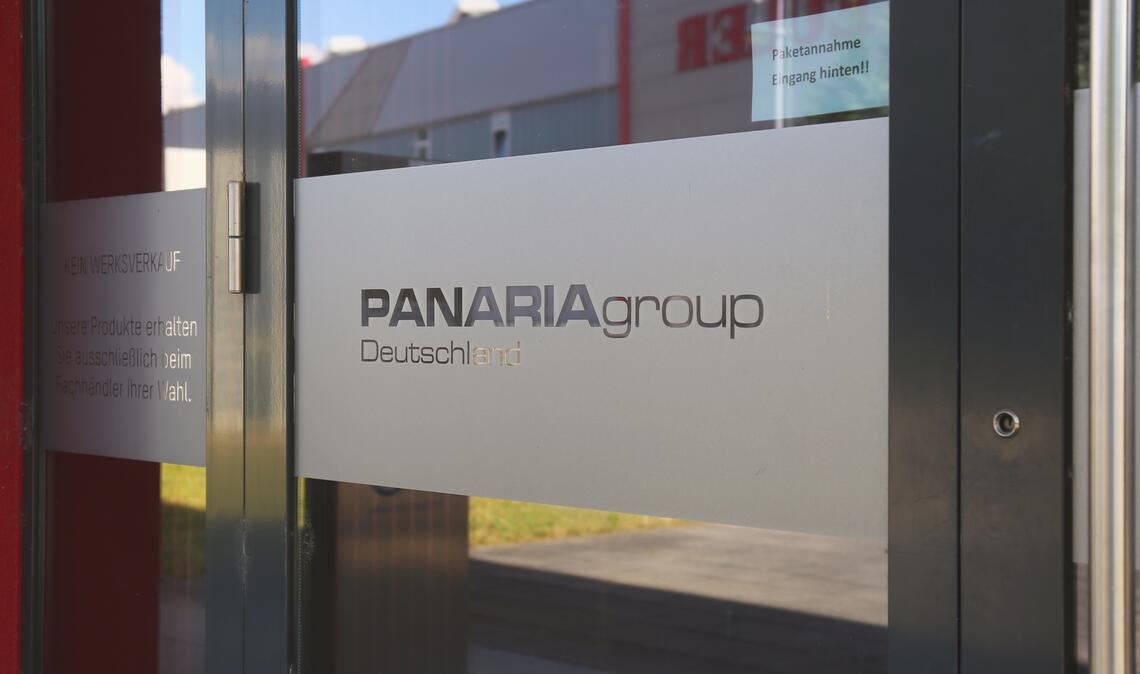 Eingangsbereich der Panaria-Vertretung in Mühlacker. Foto: Schüller