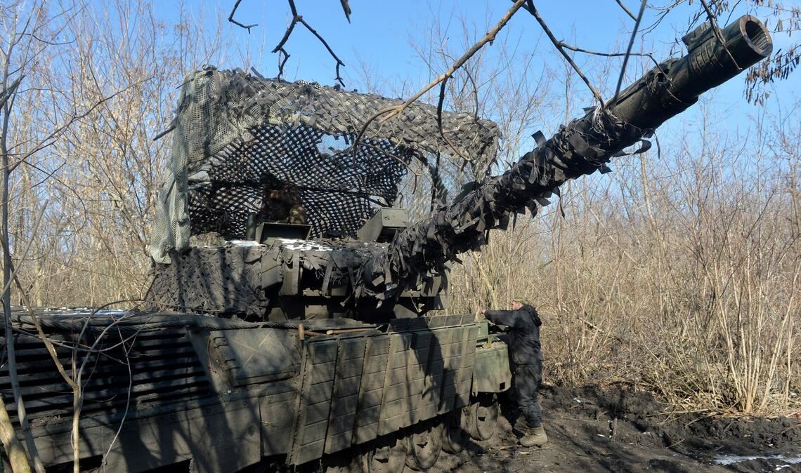 Einige Militärbeobachter folgern aus Angaben zum Frontgeschehen, dass die Ukraine eine erste Frühjahrsoffensive der Russen habe abwehren können.